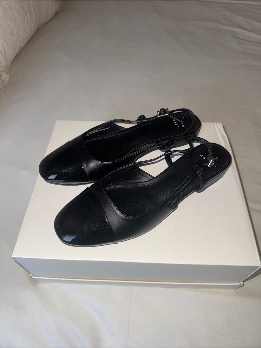 Target Black Patent Cap-Toe Slingback Flats - Picture 3 of 11